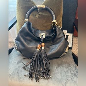 Authentic Genuine Gucci Leather Handbag.